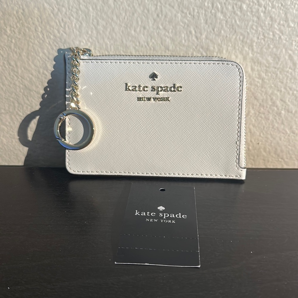 Kate Spade Saffiano Leather Medium L-Zip Cardholder keychain Parchment
